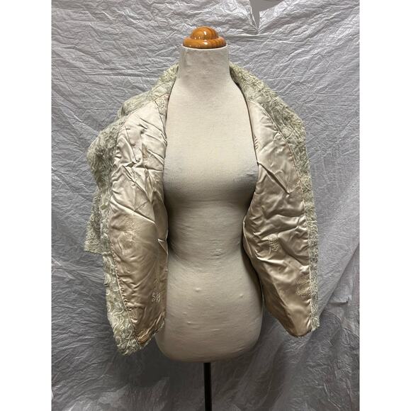 Robin Starr Chicago Cropped Jacket with a Gorgeous ButtonUp Cloth Flower - Picture 7 of 9